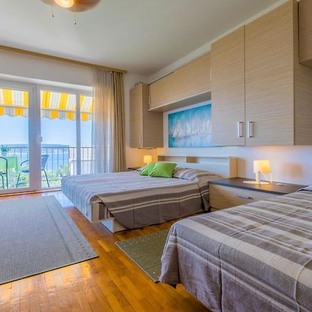 Pavlovic Apartment Crikvenica Exterior foto